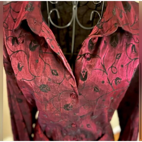 Formal Decorative Flock Blouse - Picture 2 of 4